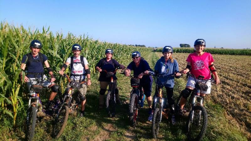 Réservez votre randonnée en trottinette électrique tout terrain pendant les vacances de Noël a Etretat près du Havre